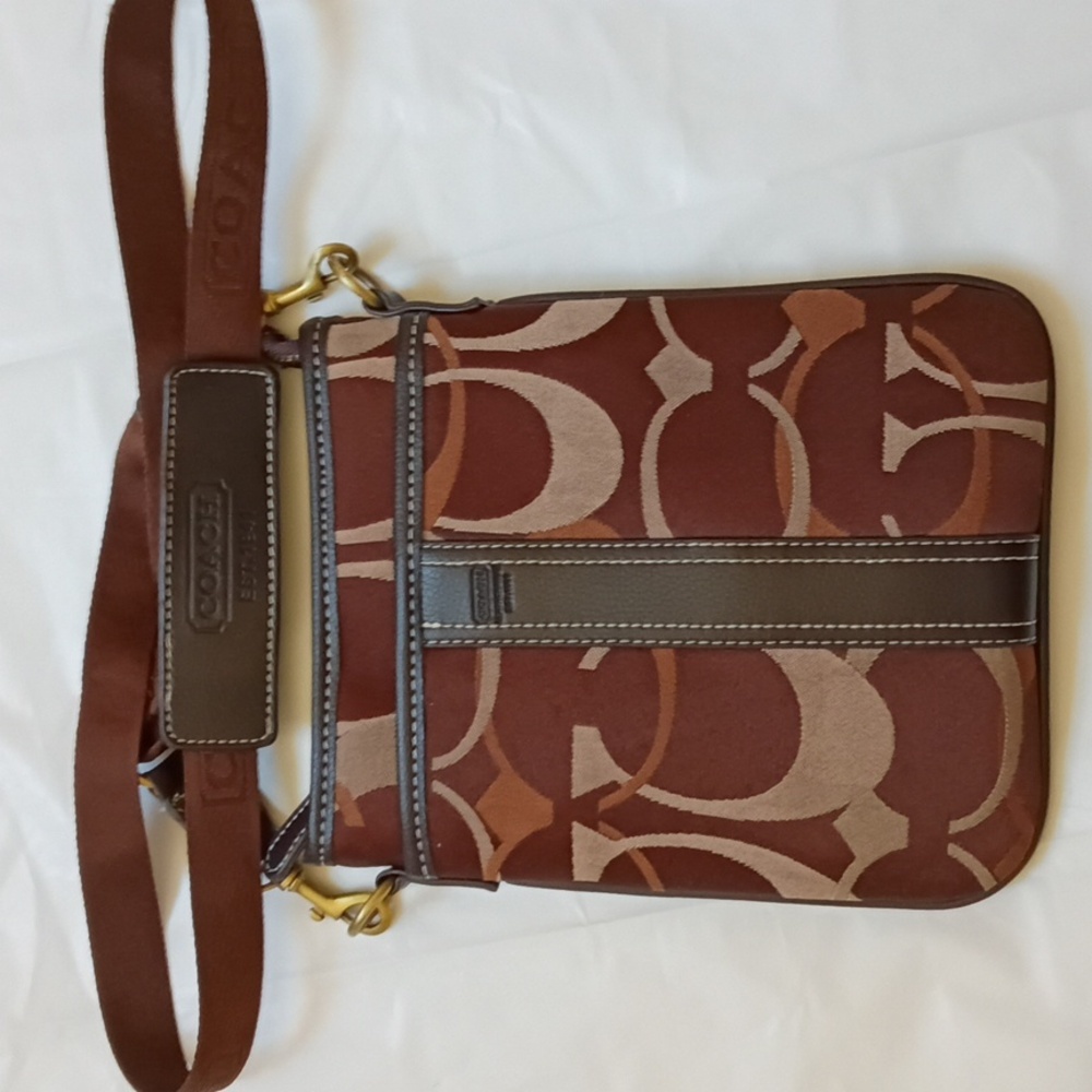Coach Crossbody Hampton Classic Satchel CC Logos Cross Body TOTE BRASS Clasp VTG